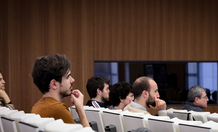 Proyectar con los materiales de la memoria: Construcciones militares (3)